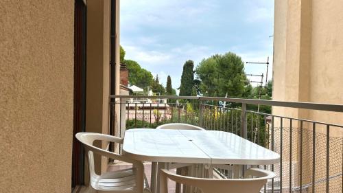 Numana Apartamento | N280 - Numana, trilocale con terrazzo e garage in piazza