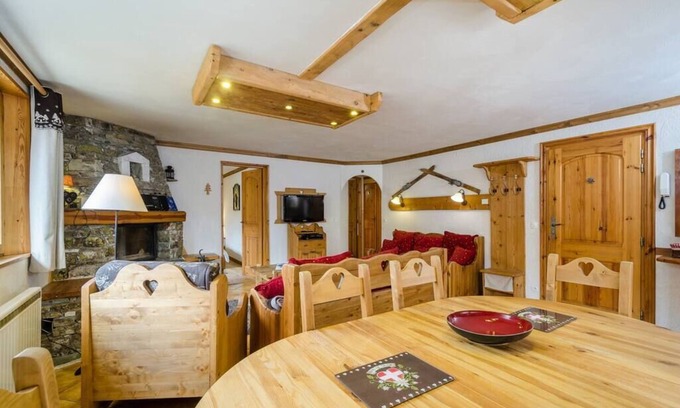 Val-d'Isere Villa | N3 Superb 4**** apartment of 70m² for 6 people in a chalet