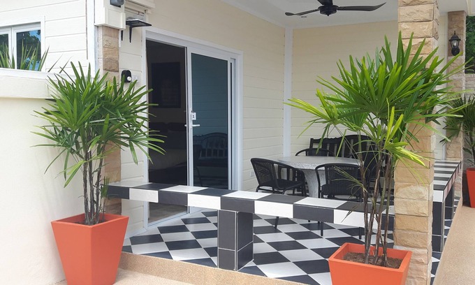 Na Chom Thian Villa | na jomtien villa con piscina grande