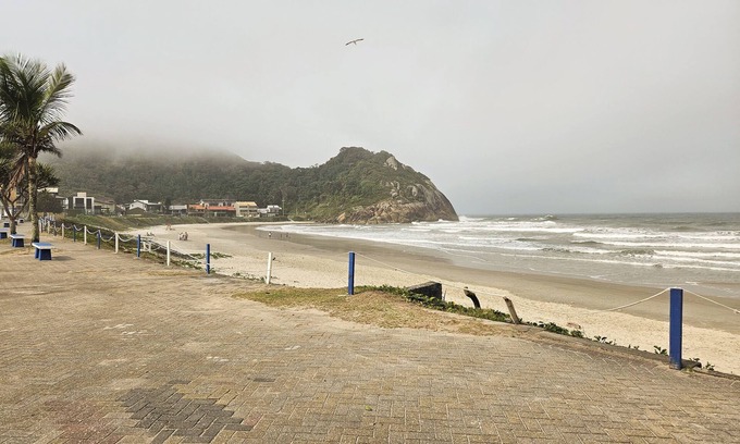 Enseada Apartamento | Na rua da Prainha em São Francisco do Sul BN9621
