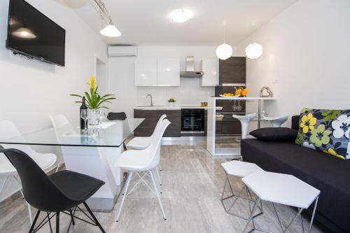 Montovjerna Apartamento | Nada 3