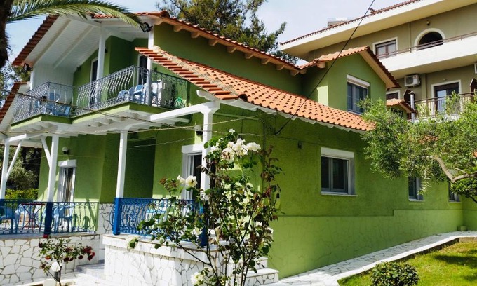 Pefkari Casa | Nadia's Beach House