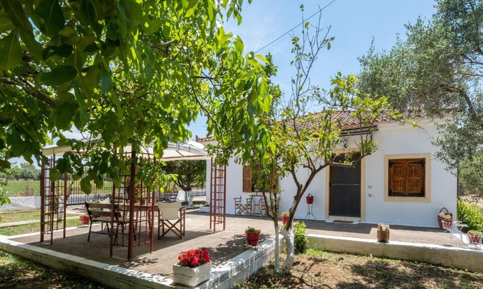Leventochori Casa | Nagia's House, Εξοχική κατοικία κοντά στη θάλασσα!