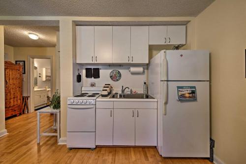 Nags Head Apartamento | Nags Head Apt with Patio - half Mile Walk to Beach!