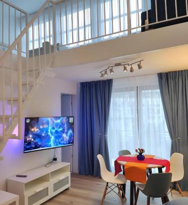 Schoenefeld Apartamento | Nahe Airport Berlin Maisonette
