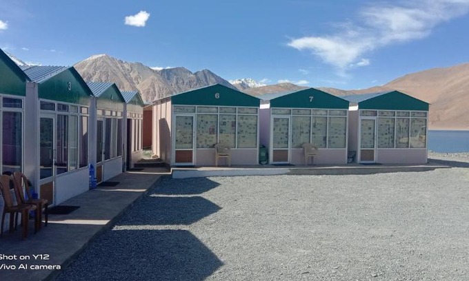 Leh Otro | Namtso Wooden Cottage
