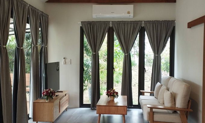 Nai Wiang Casa | Nan Homey Space in big green garden. Heart of Nan city.Thailand.