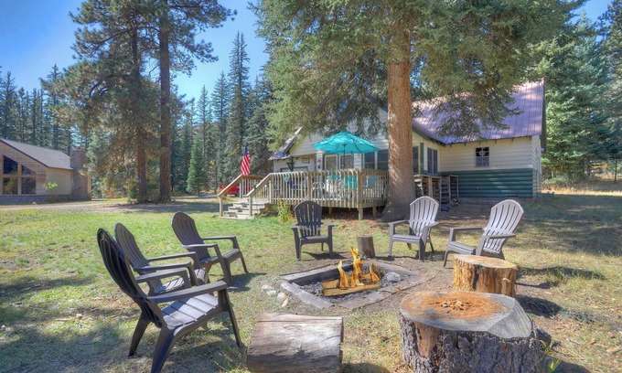 Bayfield Cabina | Nana's Cabin at Vallecito Lake | Near Lake, Trails & Outdoor Fun, Dogs OK