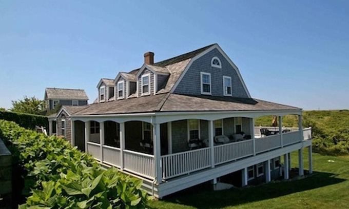 Siasconset Casa | Nantucket Classic! 5 Bed/4 Bath Sconset Beach-Golf-Lighthouse