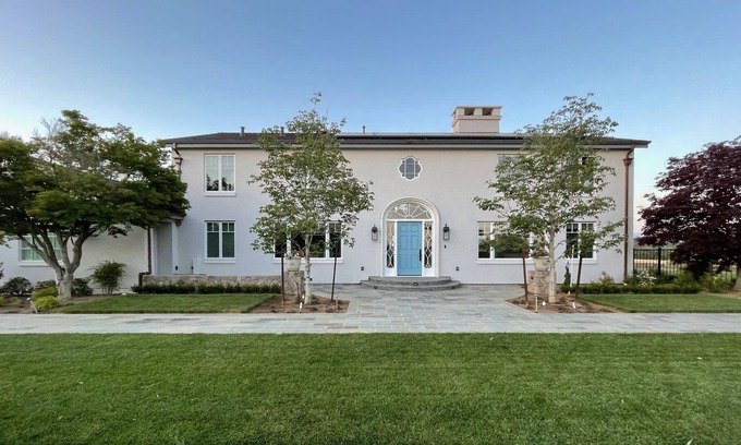 Napa Casa | Napa Getaway, monthly