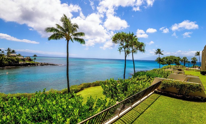 Napili Condominio | Napili Point C-12 - 2Br Condo