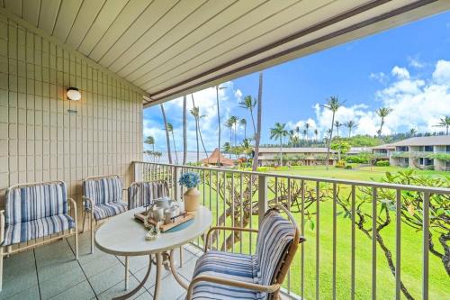 Napili Casa | Napili Shores H262 · NS H262 BeachFront Condo Ocean Views Pool H