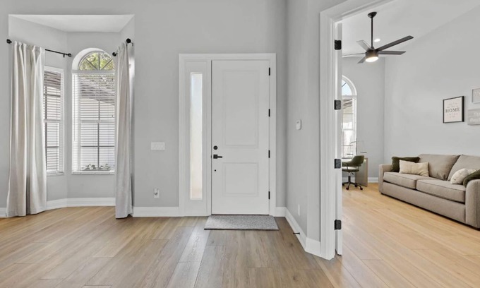 Palm River Estates Casa | Naples Dream Getaway !