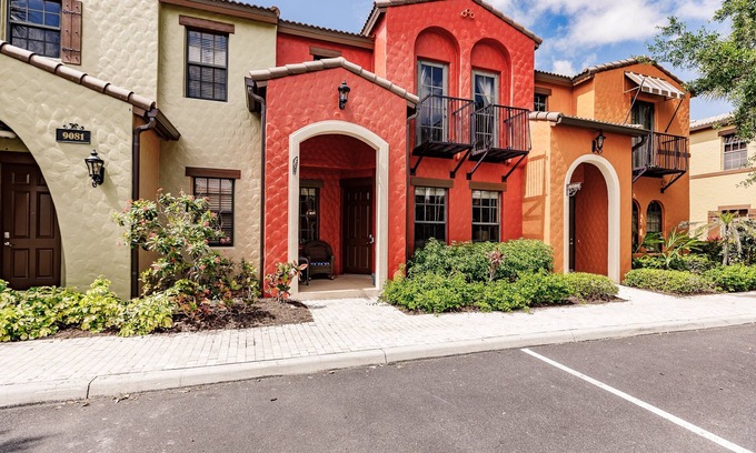 Ole Casa | Naples Masterpiece! Resort style living, Private Quad Pool, Best location in Ole
