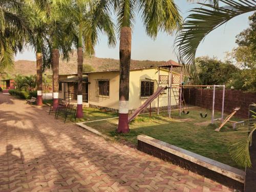 Murud Casa | Nargis Farm Resort