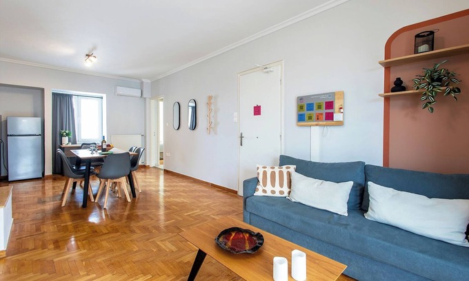 Agios Panteleimonas Apartamento | Aris123 #61 - Entire Apt, Large Balcony, 6th Floor