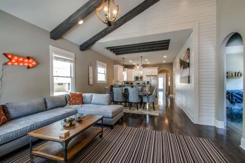 East End Casa | Nashville Bungalow with Fenced Yard