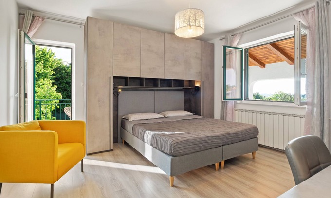 Koper Apartamento | NAT APARTMENTS Koper - Daisy and Tulip Apartments