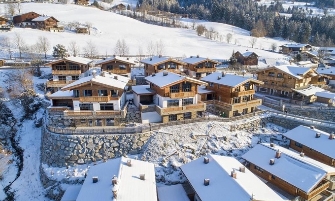 Schonbach Chalet De Esquí | Chalet muy lujoso, que consta de dos casas