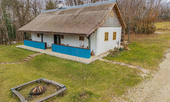 Gornji Petrovci Chalet De Esquí | Natural Chalet Indašnja Iža, Križevci, Slovenia
