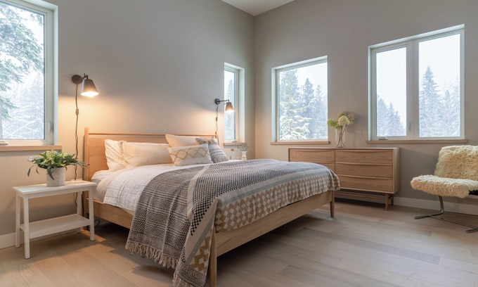 Crescent Valley Casa | Natural Habitat Guesthouse with hot tub and sauna