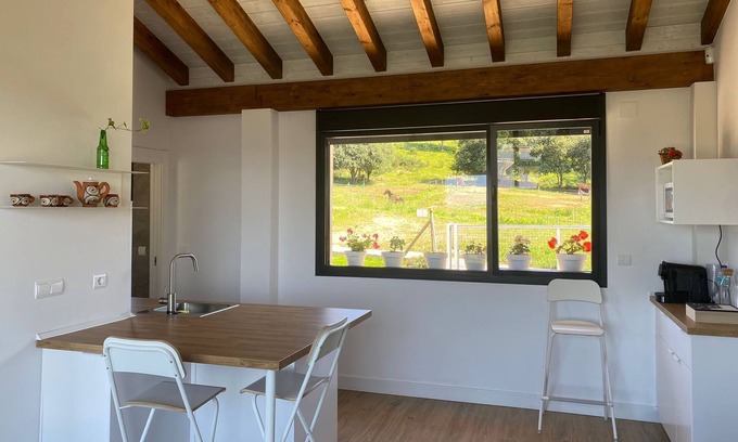 Medio Cudeyo Apartamento | Apartamento independiente en un entorno natural u único. Ideal para parejas.