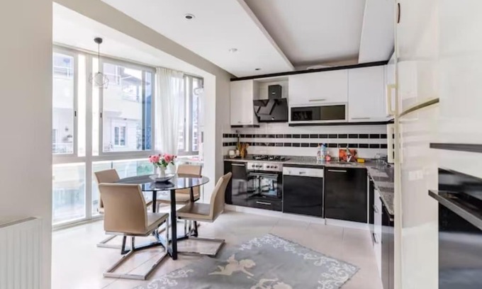 Konyaalti Apartamento | Naturalpark Residance, Stylish Duplex 1 km to the Beach