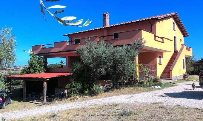Montopoli di Sabina Casa | Naturaleza y música en el campo de Sabine.