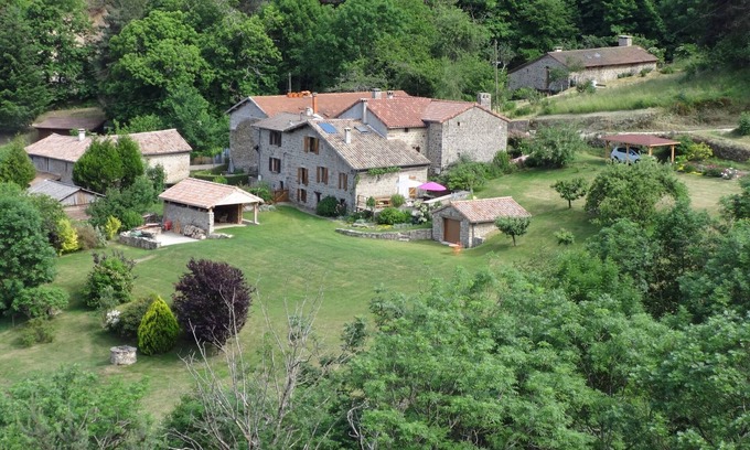 Desaignes Casa | Descanso en la naturaleza y caminata en el verde Ardèche.