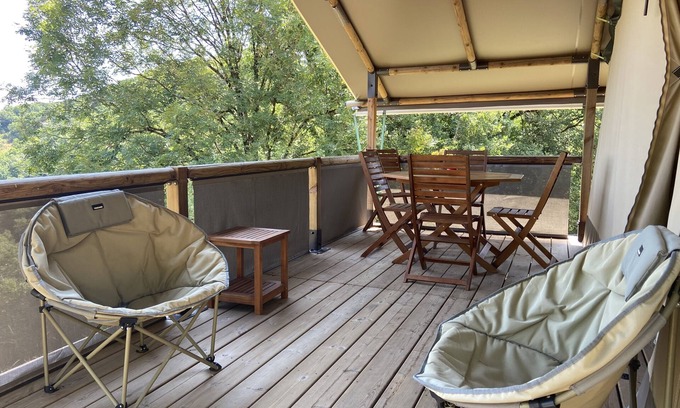 Bessuejouls Cabaña | TIENDA NATURE LODGE CON IMPRESIONANTE VISTA