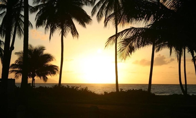 Rio Abajo Casa | Relax-Unwind-Topical Escape Beach / Sanctuary Home- ¡3500 acres! Privado y Prestinado
