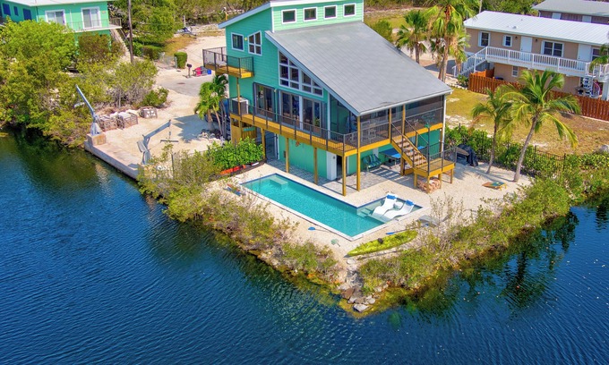 Port Pine Heights Casa | Nature's Paradise - Inground Pool - GREAT MONTHLY RENTAL RATE