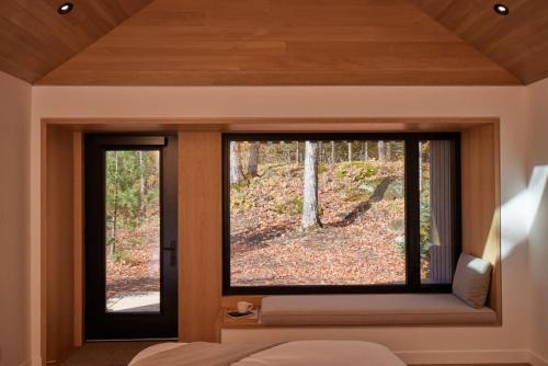 Algonquin Highlands Casa | Natures Channel at Dimensions - Cabin Twelve