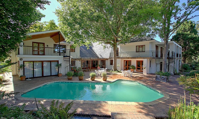 Somerset West Casa | Naturalezas villa del valle; 9BR / 7. 5BA, 3 dormitorios principales, 2 cocinas, casa de la piscina