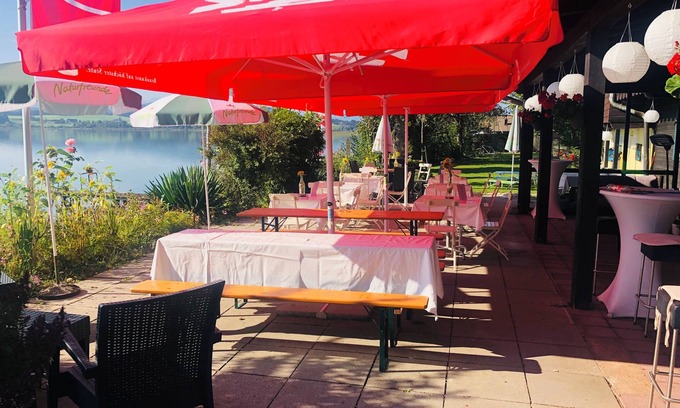 Seekirchen am Wallersee Cama Y Desayuno | Naturfreundehaus Wallersee