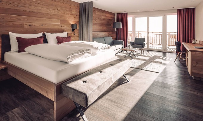 Matrei in Osttirol Hotel | Natur- und Wanderhotel Outside