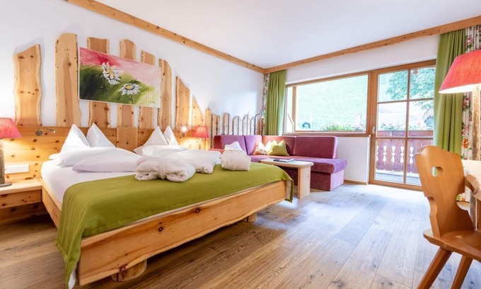Haus Casa | "Naturliebe" - double room with shower, WC (1 - 3 nights) - Nature and wellness hotel