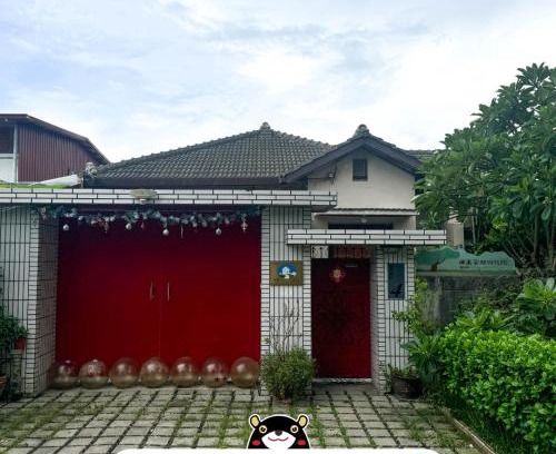 Zuoying District Casa | Naval bureaucracy