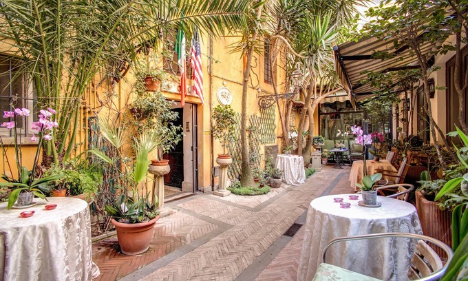 Rione VI Parione Casa | Navona Gallery Suites