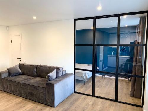 Sukhinovka Apartamento | Navy city center apartment двокімнатні апартаменти в центрі міста