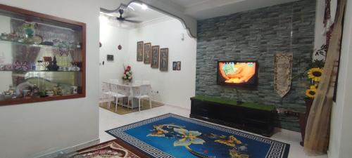 Kota Tinggi Apartamento | NazAnie Homestay