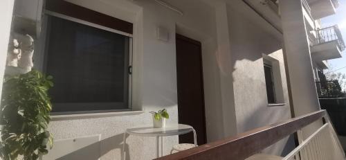 Charilaou Apartamento | Nea Elvetia Metro Station apartment Thessaloniki