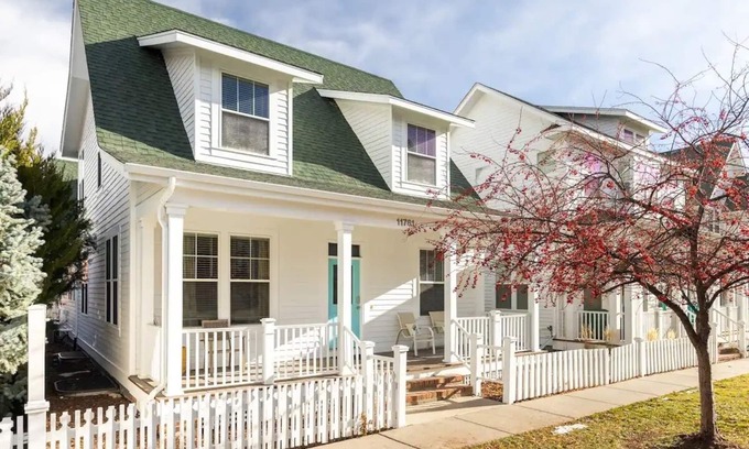 North Central Westminster Casa | Near Denver+Boulder | Tranquil Home | Walk-to-Mall