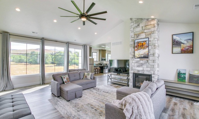 Preston Casa | Near Hunting & Fishing: Home on Scenic Cub River!