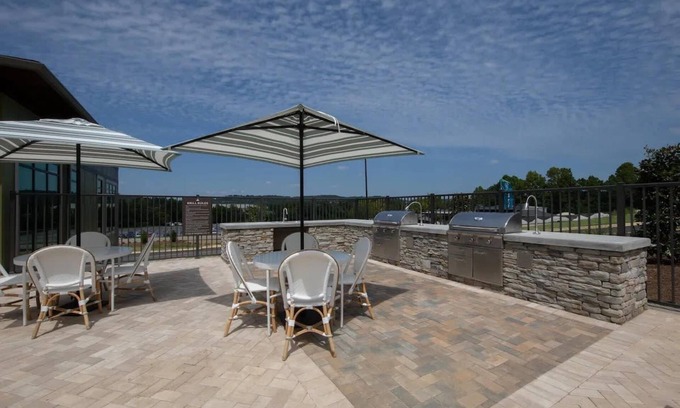 Pelham Apartamento | Near Oak Mt Amphitheatre and Pelham Civic Complex