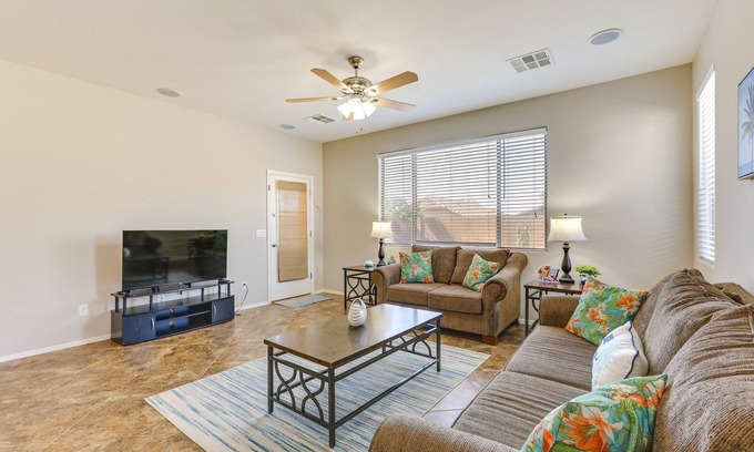Maricopa Casa | Near Parks & Golf: Maricopa Home w/ Covered Patio!