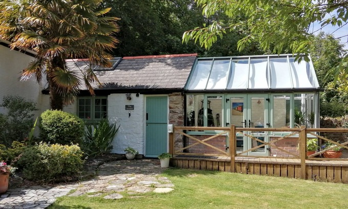 Perranporth Apartamento | El estudio, Perranporth. Una casita linda, perfecta para parejas y un perro.