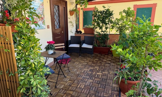 Torre del Greco Casa | Near Pompeii and Vesuvius, Il Cammeo 2 Guest House