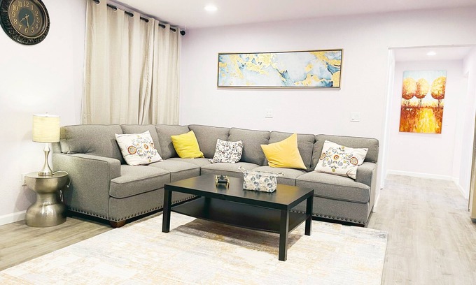 East San Jose Casa | Near SJ downtown 3B2B HOUSE Parking W/D