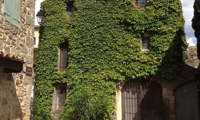 Fontareches Casa | Cerca de Uzès, una casa de pueblo con auténtico encanto y completamente reformada.
